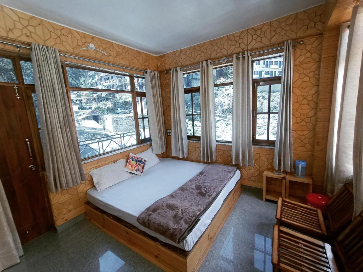 The Moonlight Stay - Shimla Bagian luar foto